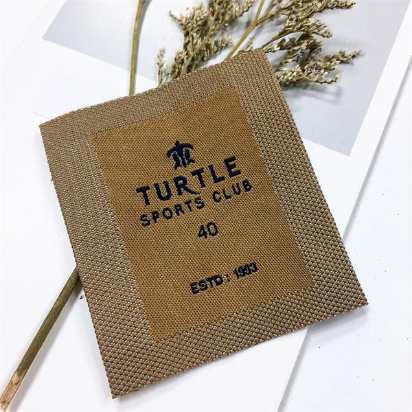 Garment shirt labels woven label tag clothing made in China labels
