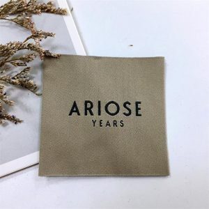Custom damask cotton clothing garment main woven label for bags 