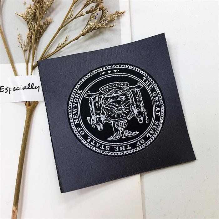 Wholesale machine satin damask woven label for garment