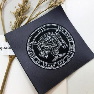 Wholesale machine satin damask woven label for garment