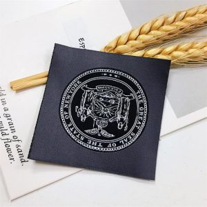 Wholesale machine satin damask woven label for garment