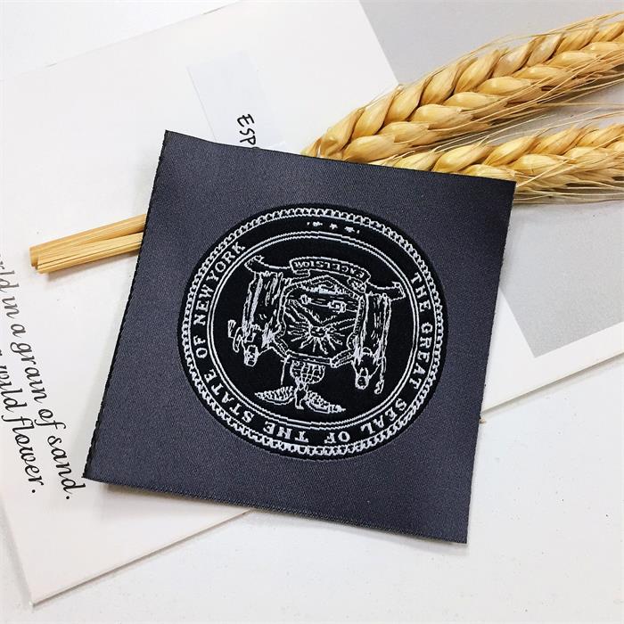 Wholesale machine satin damask woven label for garment