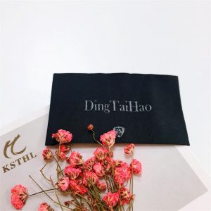 New design main labels custom luxury brand woven label for clothes with own logo