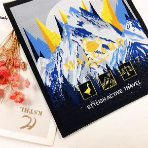 High density woven tag ultrasonic cut woven labels