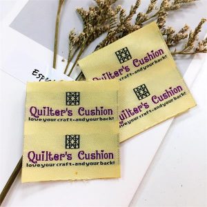 fashion woven center fold label clothing and tag for all clothing