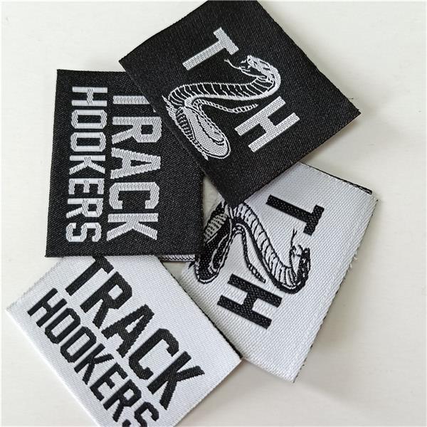 Custom woven labels for clothing center fold tag neck labels - Image 3