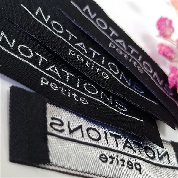 Neck woven labels