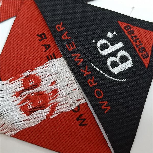 Triangles woven label custom tag - Image 3