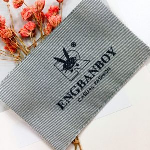 [KZB--107]]Eco-friendly custom sew on tag woven main clothing label for sales