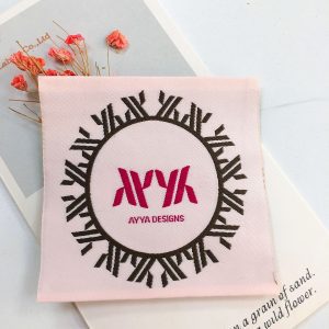 Update-2022 customize tags cheap price low moq woven garment labels