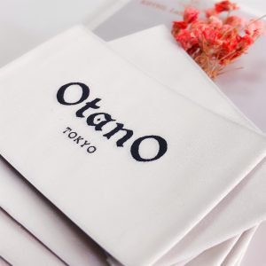 Update-2022 Custom high quality white woven clothing labels for craft tags wholesale