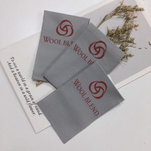 Update-2022 free label samples Polyester woven mian labels for clothing