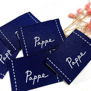Update-2022 wholesale woven labels private logo design garment for clothing