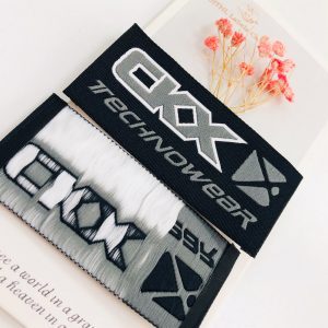 Update-2022Hot sale end fold satin woven logo labels  for clothing/ dress/ hoodie labels