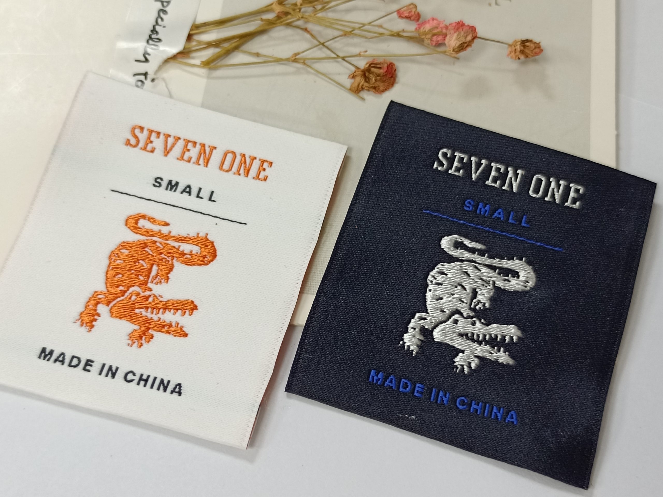 Update--2024 new wholesale custom brand name woven cotton fabric labels woven tag for garment - Image 3