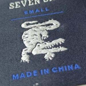 Update--2024 new wholesale custom brand name woven cotton fabric labels woven tag for garment