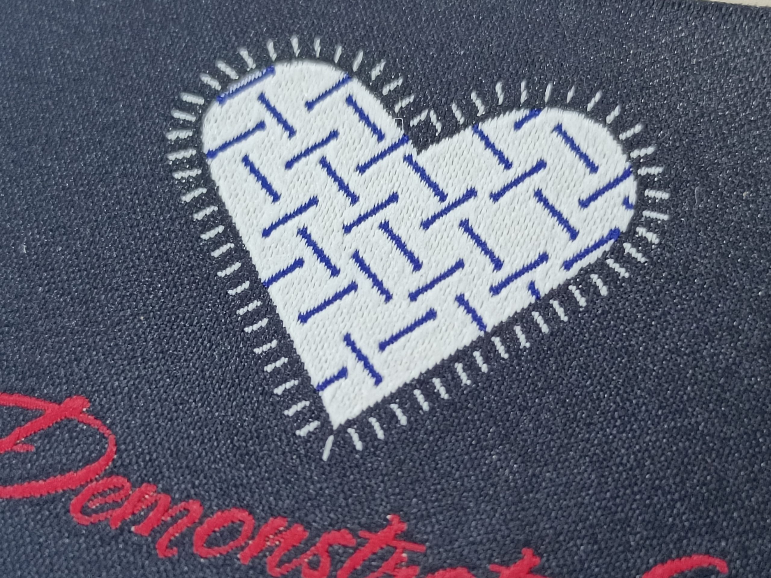 Update--2024 Hot selling main label with low price woven damask polyester tags for garment