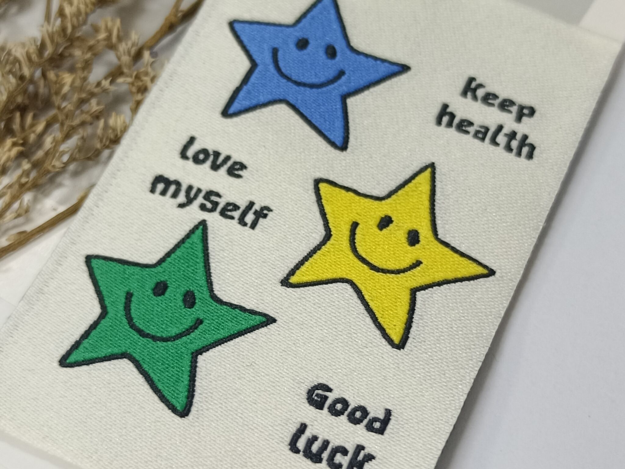 Update 2025 Custom hight quality woven label for clothing